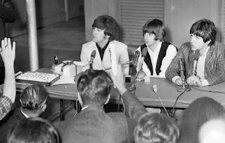 50 Años: 28 Ago. 1965 - Conferencia Balboa Stadium - San Diego, California