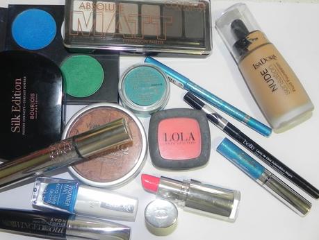 Blanco y turquesa (Look y outfit)