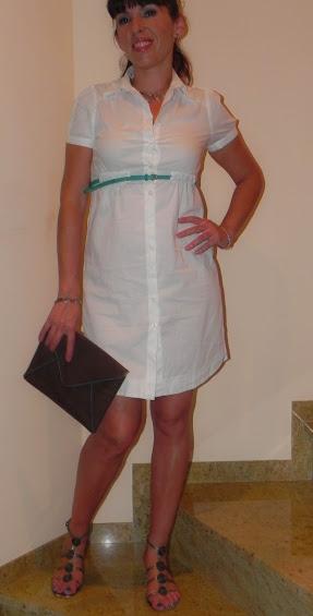 Blanco y turquesa (Look y outfit)