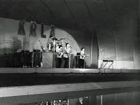 50 años: 29 Ago. 1965 - Hollywood Bowl - Los Angeles, California [Video]