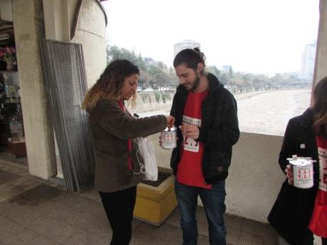 Actores y rostros de TV se tomaron las calles como voluntarios de la #ColectaNacional de #FundaciónNuestrosHijos