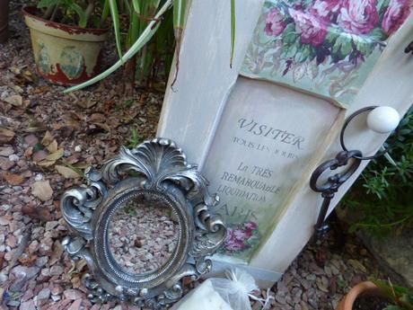 Decorando la contraventana....