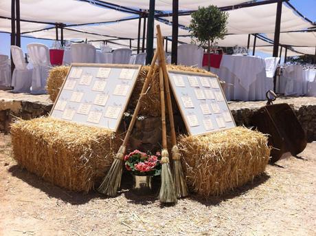 Da un toque rústico a tu boda con balas de paja Da un toque rústico a tu boda con balas de paja