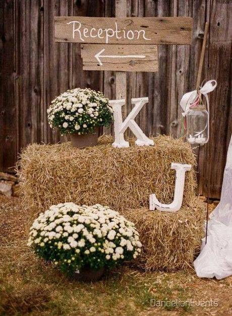 Da un toque rústico a tu boda con balas de paja Da un toque rústico a tu boda con balas de paja