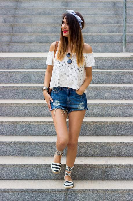 Bohemian Shoulder Off