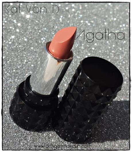 Review labiales Studded Kiss Lipstick de Kat Von D.