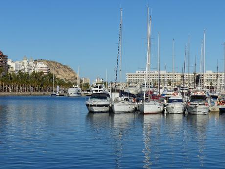 Porque no me gustan las despedidas... Alicante, Gijón y viceversa