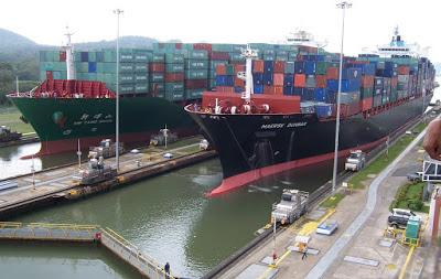 Las restricciones de navegación en el Canal de Panamá son levantadas.