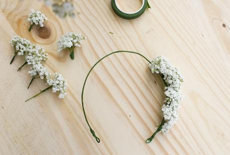 Decorar en familia - Diy diadema de paniculata para niña10