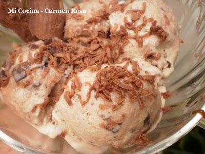 HELADO DE GANACHE DE CHOCOLATE CON NARANJA (Receta del chef Dani Moscugat)