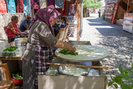 Los gozlemes es una de las comidas más típicas de Turquía. Foto: Sara Gordón