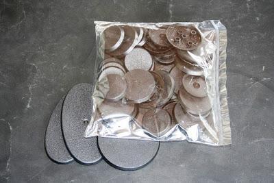 Peanas redondas de la caja de Warhammer: Age of Sigmar