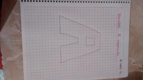 Letra A con plastilina