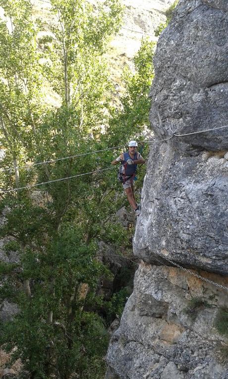 via ferrata la pasarela de Espeja tirolina