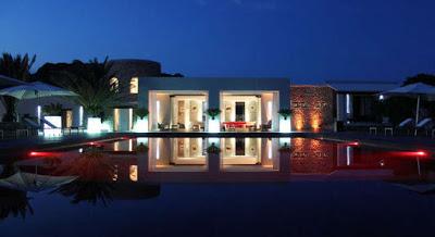 Casa Minimalista y Rustica en la Isla de Tagomago