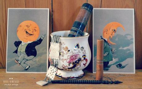 antigüedades, decoración, comprar, ajedrez de viaje, mano de cristal, bandejas de plata, bandeja de recepcion, saleros de cristal y plata,piezas clasicas, jarras de cerveza, Pewter, estaño, maletin de medico, violetero, aceitera con asa de cristal