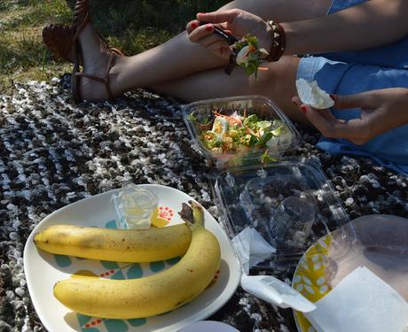 UN PICNIC IMPROVISADO...