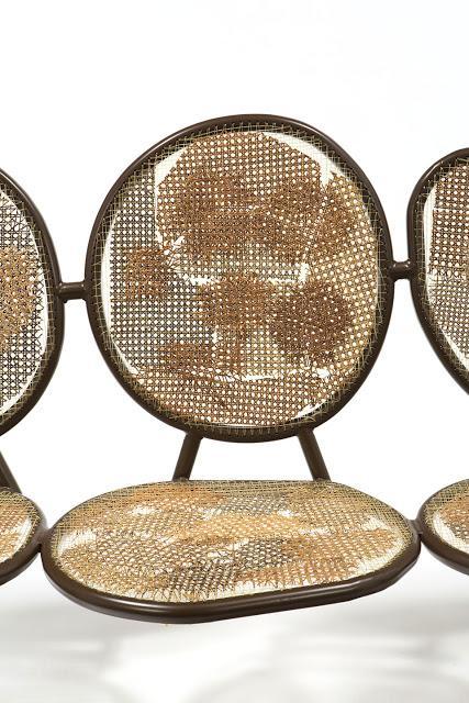 Los Hermanos Campana reinterpretan las clásicas Thonet