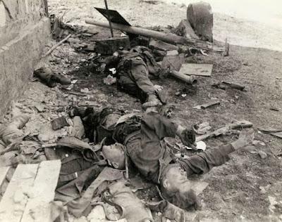 Nuevas imágenes desclasificadas muestran el horror de la Segunda Guerra Mundial