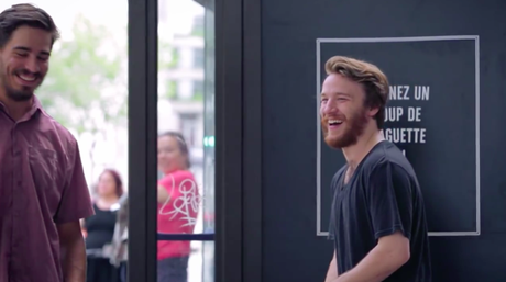 Abracadabra que se haga el anuncio