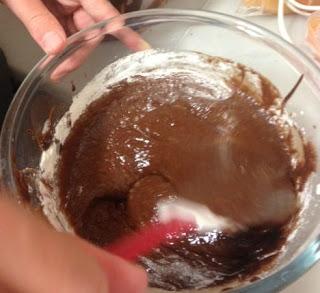 BROWNIE DE CHOCOLATE Y AVELLANAS