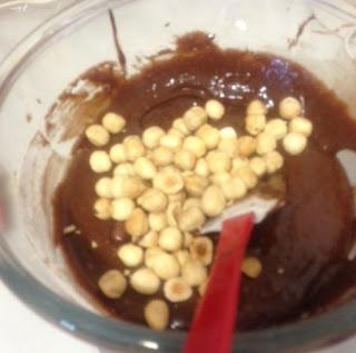BROWNIE DE CHOCOLATE Y AVELLANAS