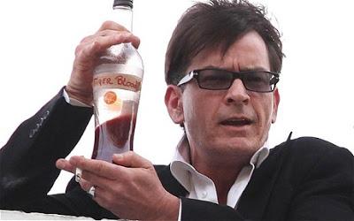 El animado, Charlie Sheen, hoy cumple 50 años