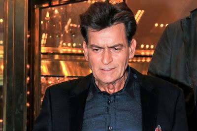 El animado, Charlie Sheen, hoy cumple 50 años