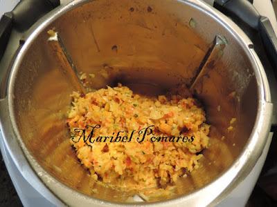 Pisto con cebolla, pimiento, ajo, calabacin y calabaza.