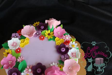 TARTA FONDANT CON FLORES
