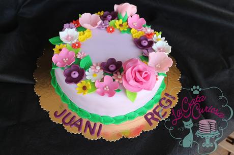 TARTA FONDANT CON FLORES
