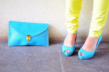 Mi vestido azul - Plumas (1)