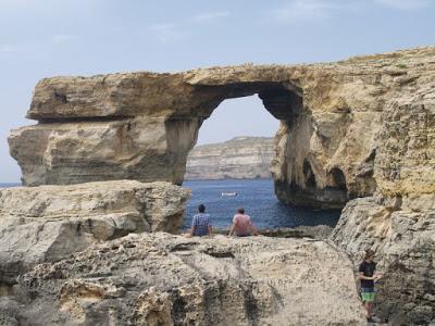 Ventana Azul, Agujero Azul y Roca Fungus