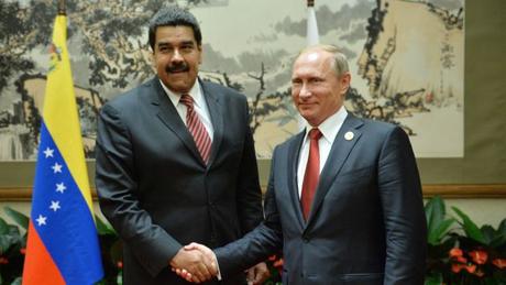 Maduro amenaza a Santos