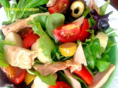 ENSALADA DE PATATA, TOMATE Y BONITO