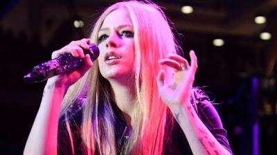 Avril Lavigne y Chad Kroeger se divorcian