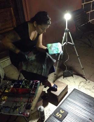 Cuando compras algo a un artista...