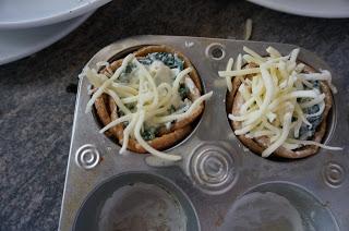 Mini tartas de pan y verdura