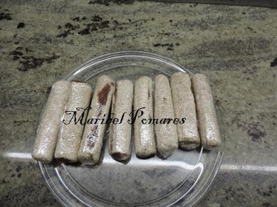 Flamenquines de pan de molde con nutella o también llamado pan francés.