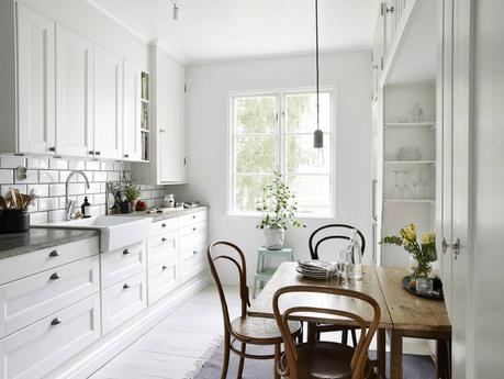 piso pequeño decoración inspiración nórdica estilo escandinavo decoración textiles decoración estilo nórdico decoración calida decoración acogedora confortable chimenea en el dormitorio blog decoracion interiores 