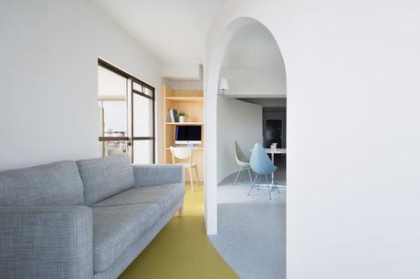 Curvas y distribución protagonistas del diseño interior de este apartamento en Japón