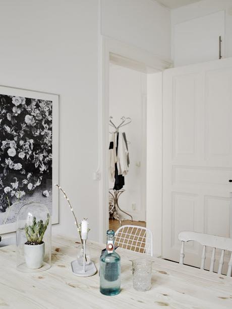 UN MINI APARTAMENTO SUECO EN TONOS EMPOLVADOS