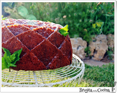 Bundt cake lemon curd & hierbabuena