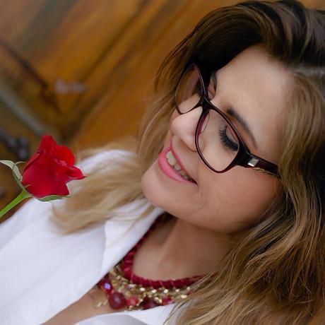 Estilismo con gafas graduadas