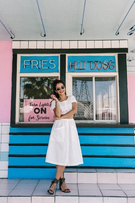 Cadilla_Jacks-Pink_Motel-Los_Angeles-Outfit-Reformation-White_Cropped_Top-Midi_Skirt-Isabel_Marant-Sandals-Collage_On_The_Road-Outfit-Street_Style-42