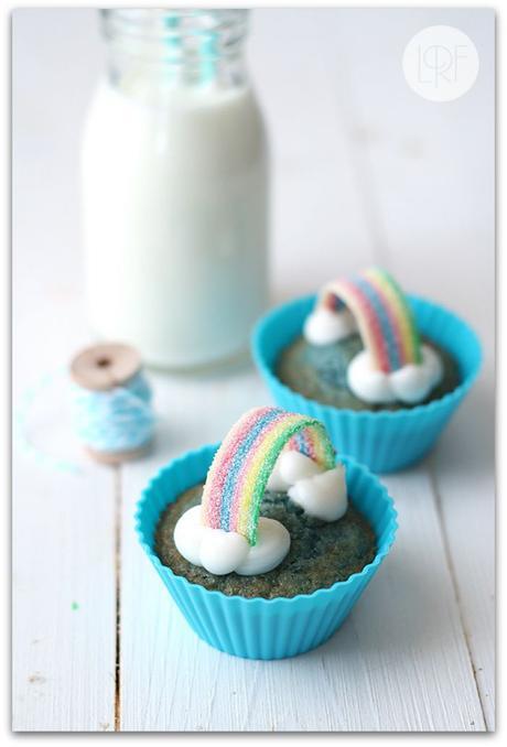 3 meses y... unos cupcakes