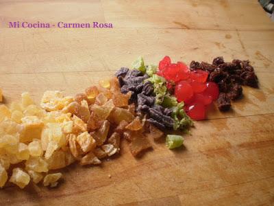 PLUM CAKE DE FRUTAS ESCARCHADAS Y PASAS