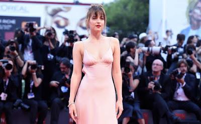 Dakota Johnson, con ganas de '50 sombras más oscuras'