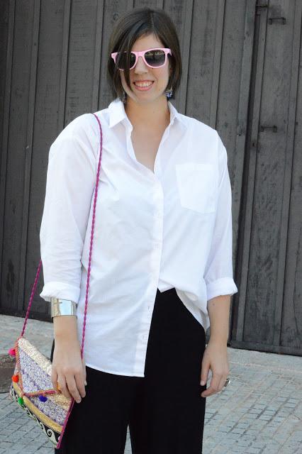 UN BÁSICO: CAMISA BLANCA UN BÁSICO: CAMISA BLANCA