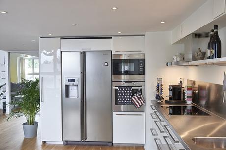 APARTAMENTO A DOBLE ALTURA EN GOTEMBURGO: LA VIDA A TRAVÉS DEL CRISTAL APARTAMENTO A DOBLE ALTURA EN GOTEMBURGO: LA VIDA A TRAVÉS DEL CRISTAL